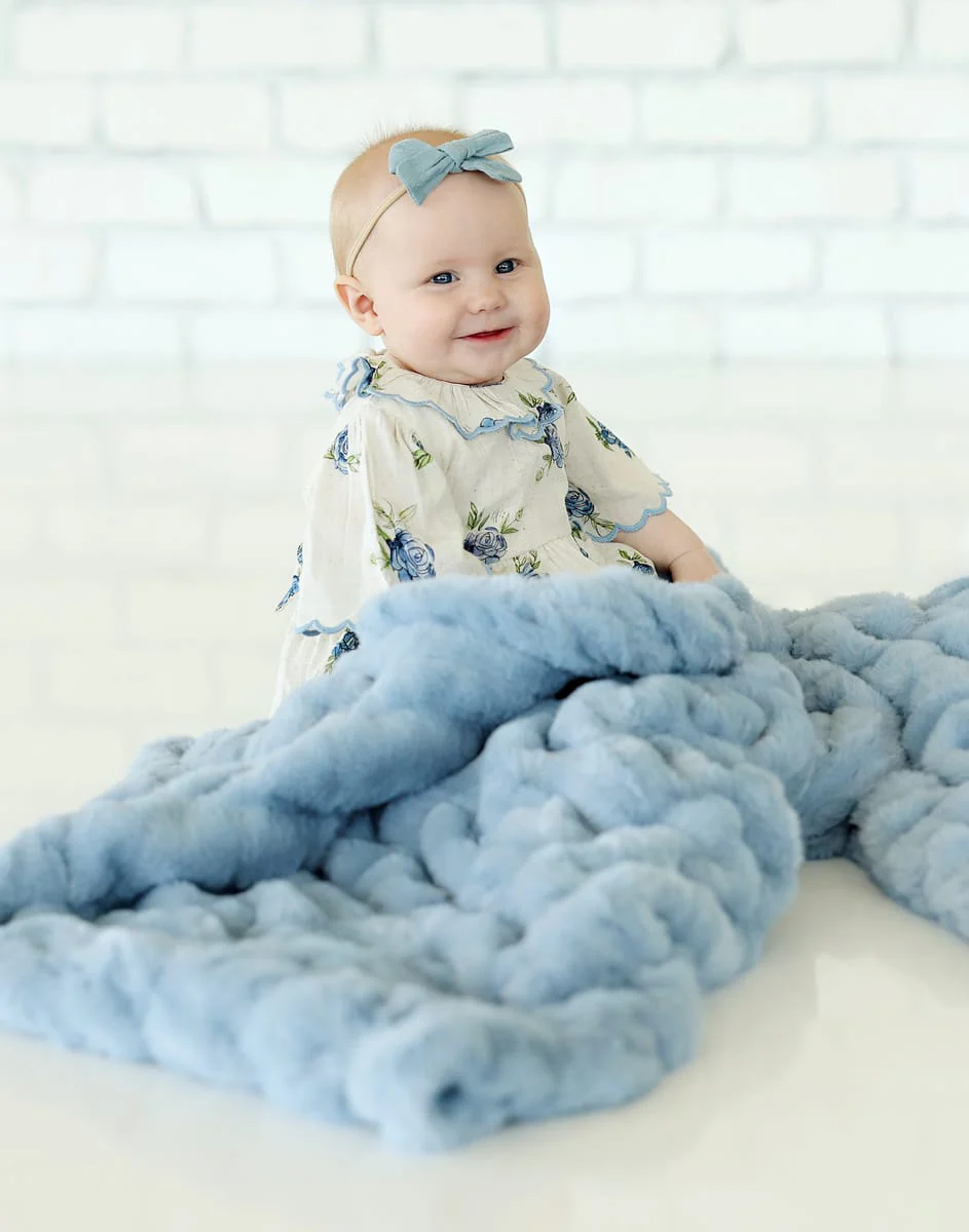 Hugs Alaskan Blue Blanket - Image 5