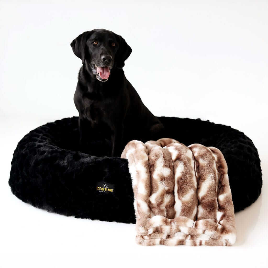 Black Crinkle Pet Bed - Image 9
