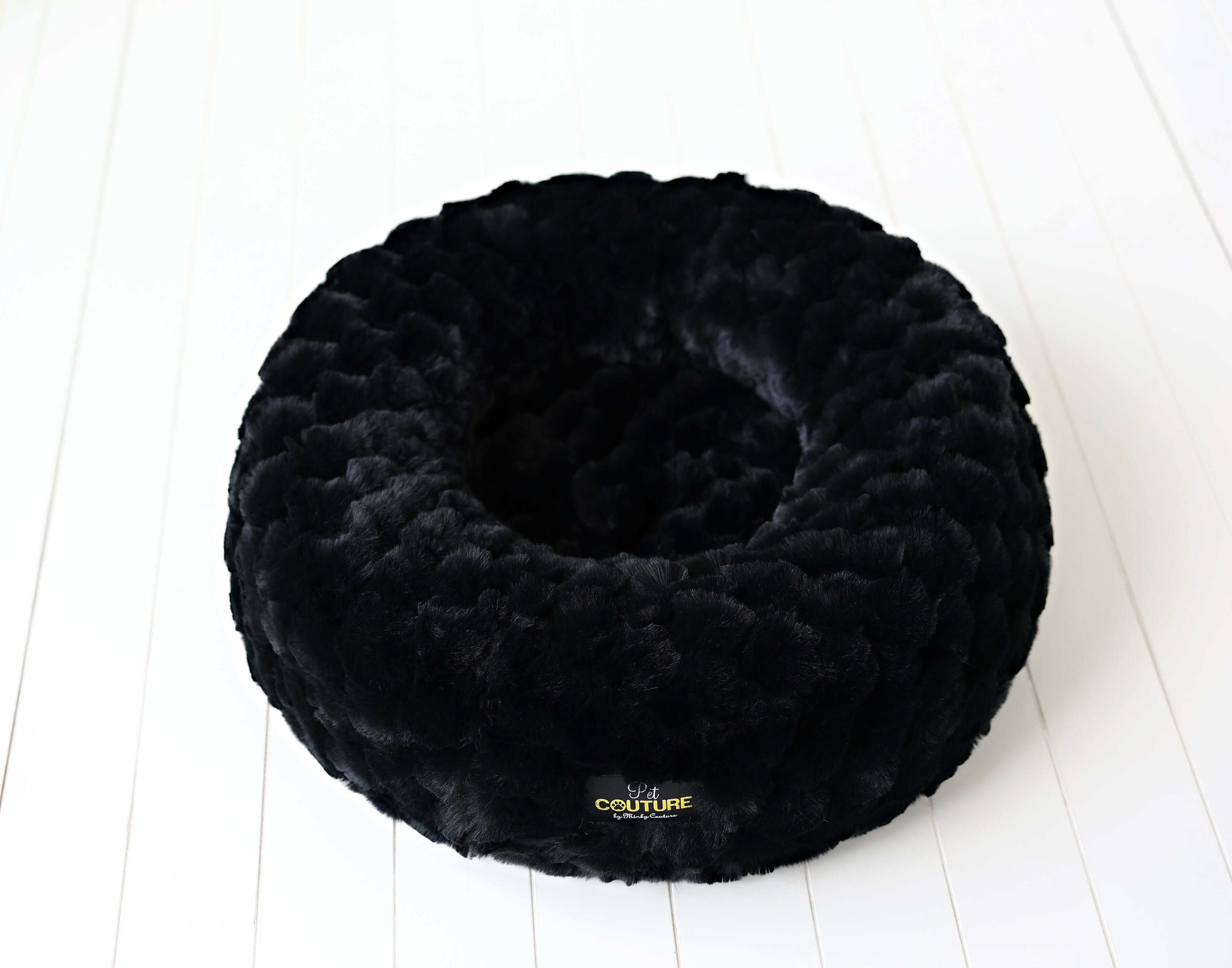 Black Crinkle Pet Bed - Image 6