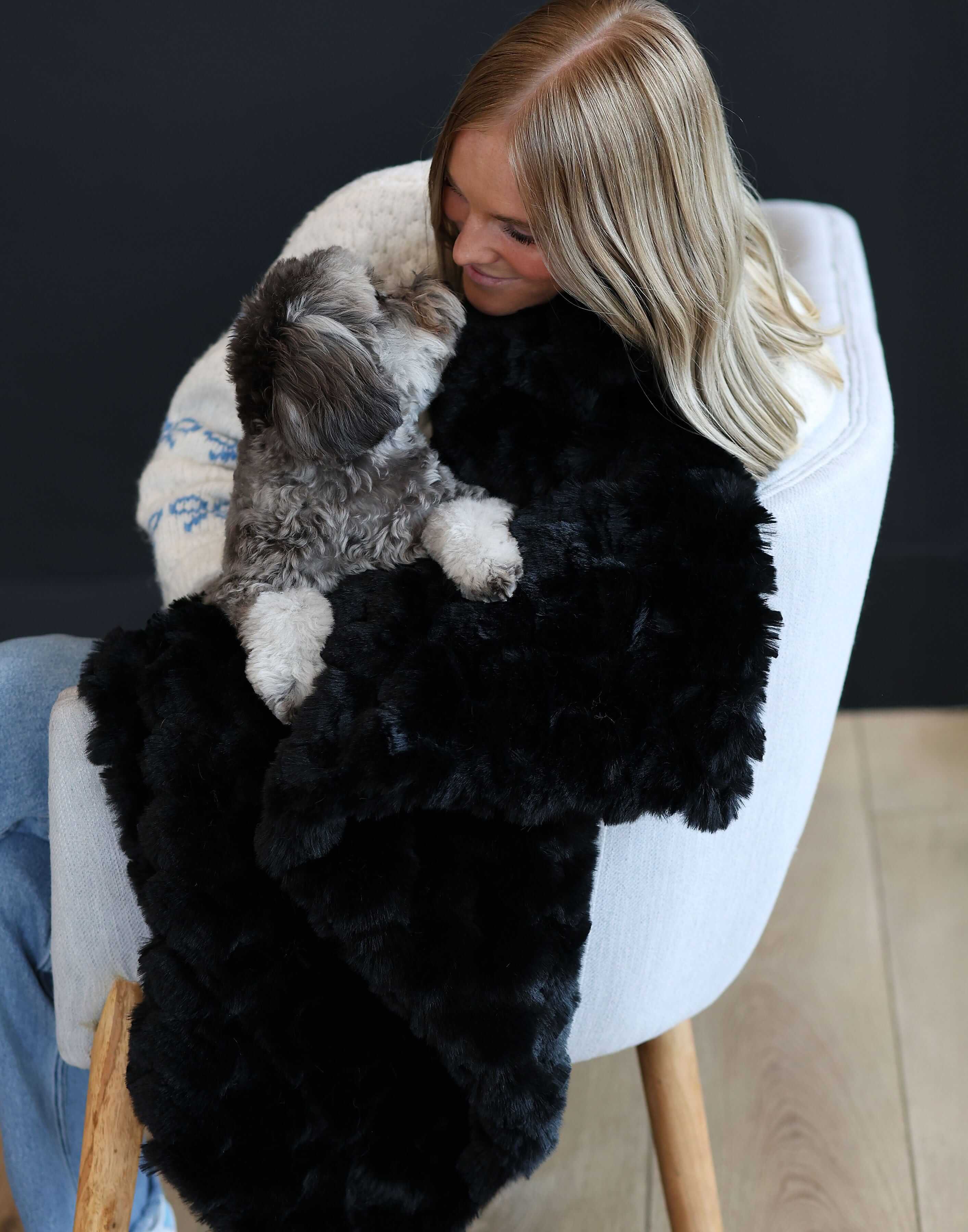 Black Crinkle Pet Blanket - Image 4