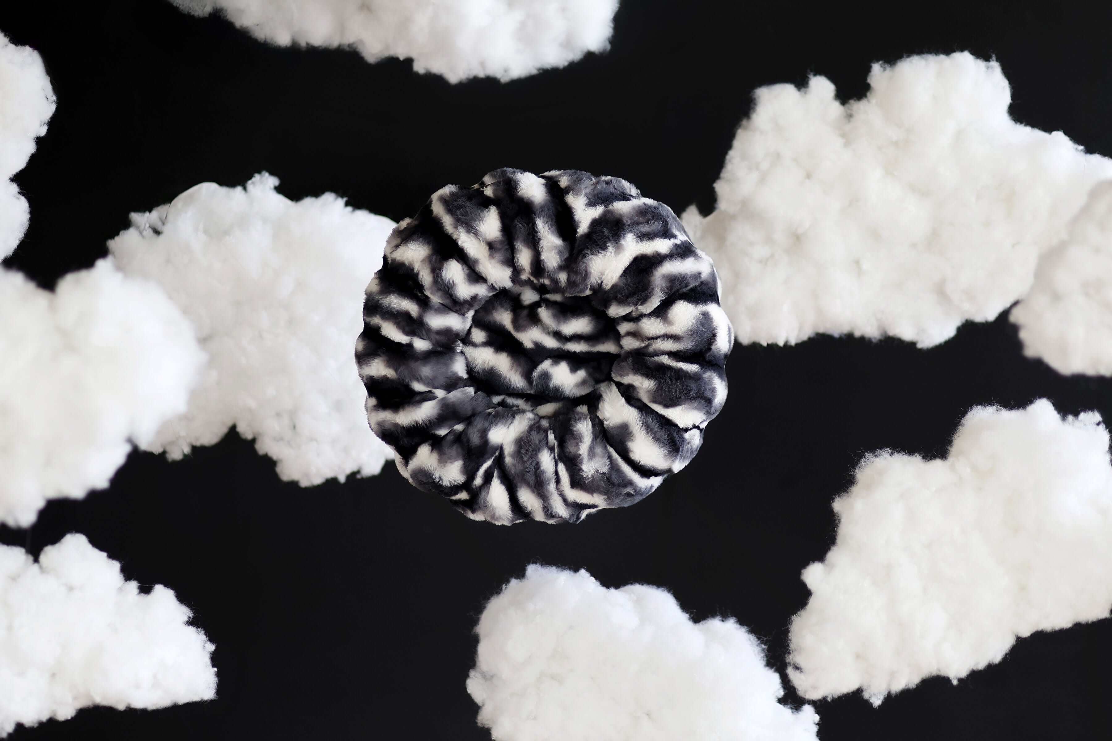 Cloudy Day Black Pet Bed - Image 6