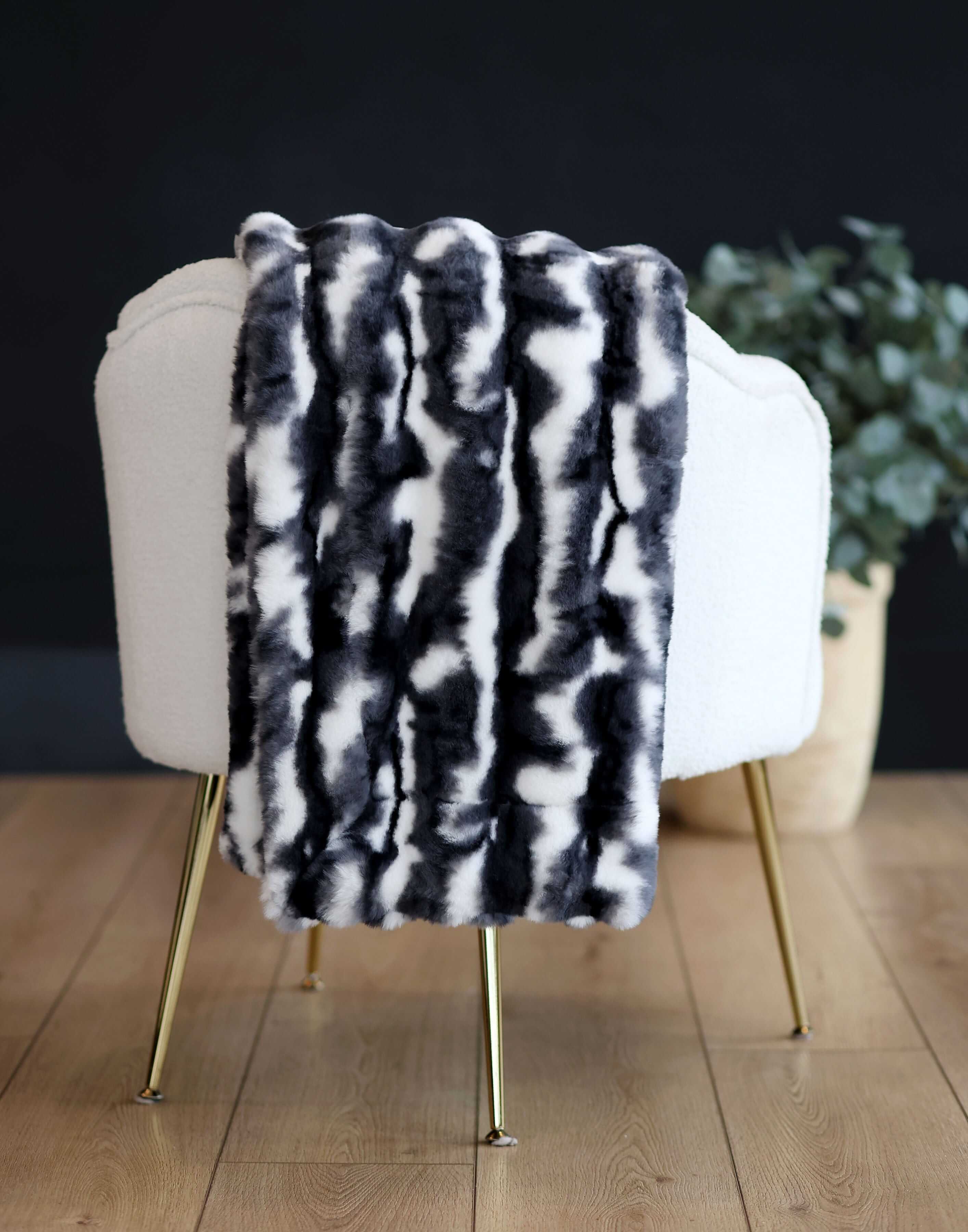 Cloudy Day Black Pet Blanket - Image 5