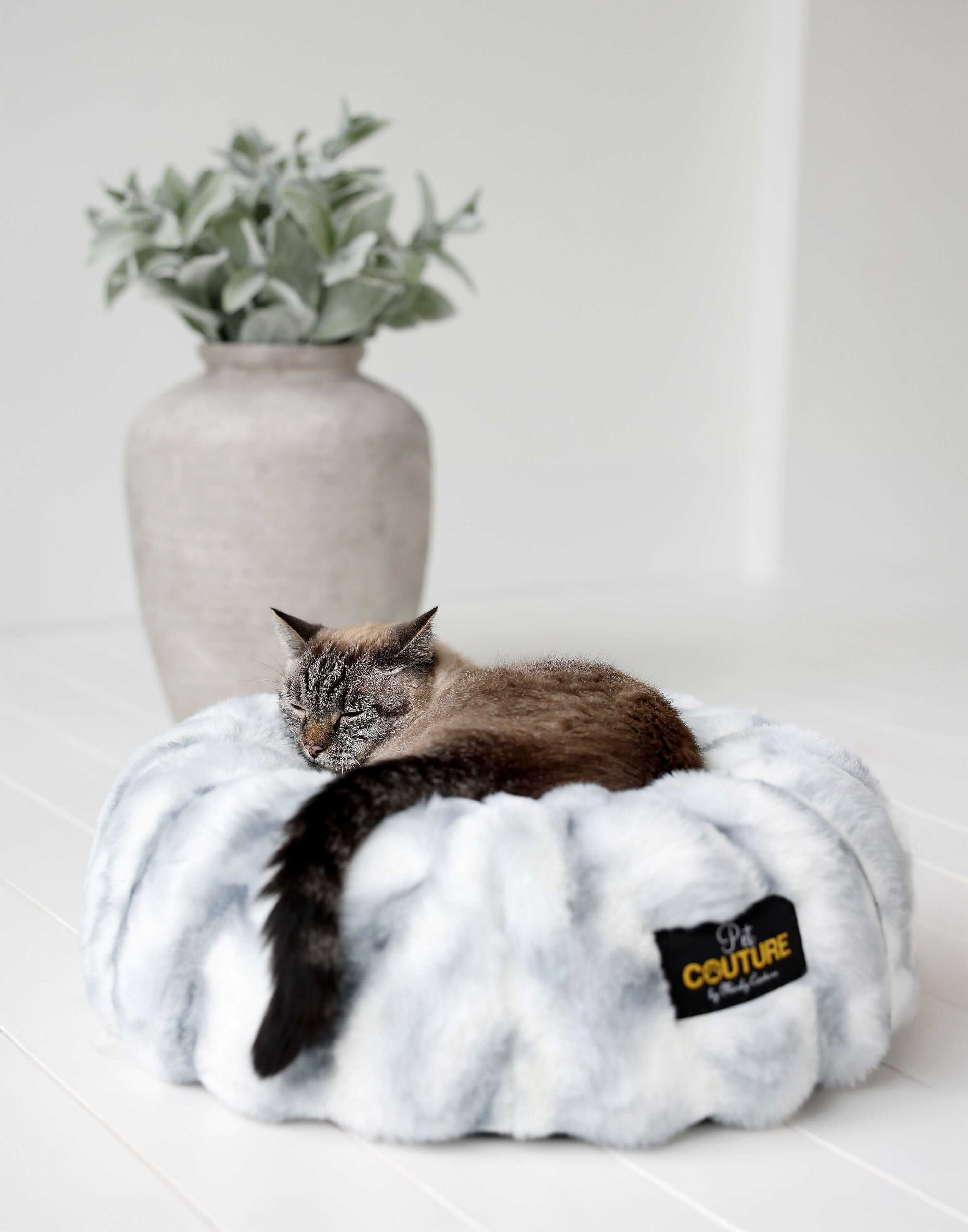 Cloudy Day Blue Pet Bed - Image 2