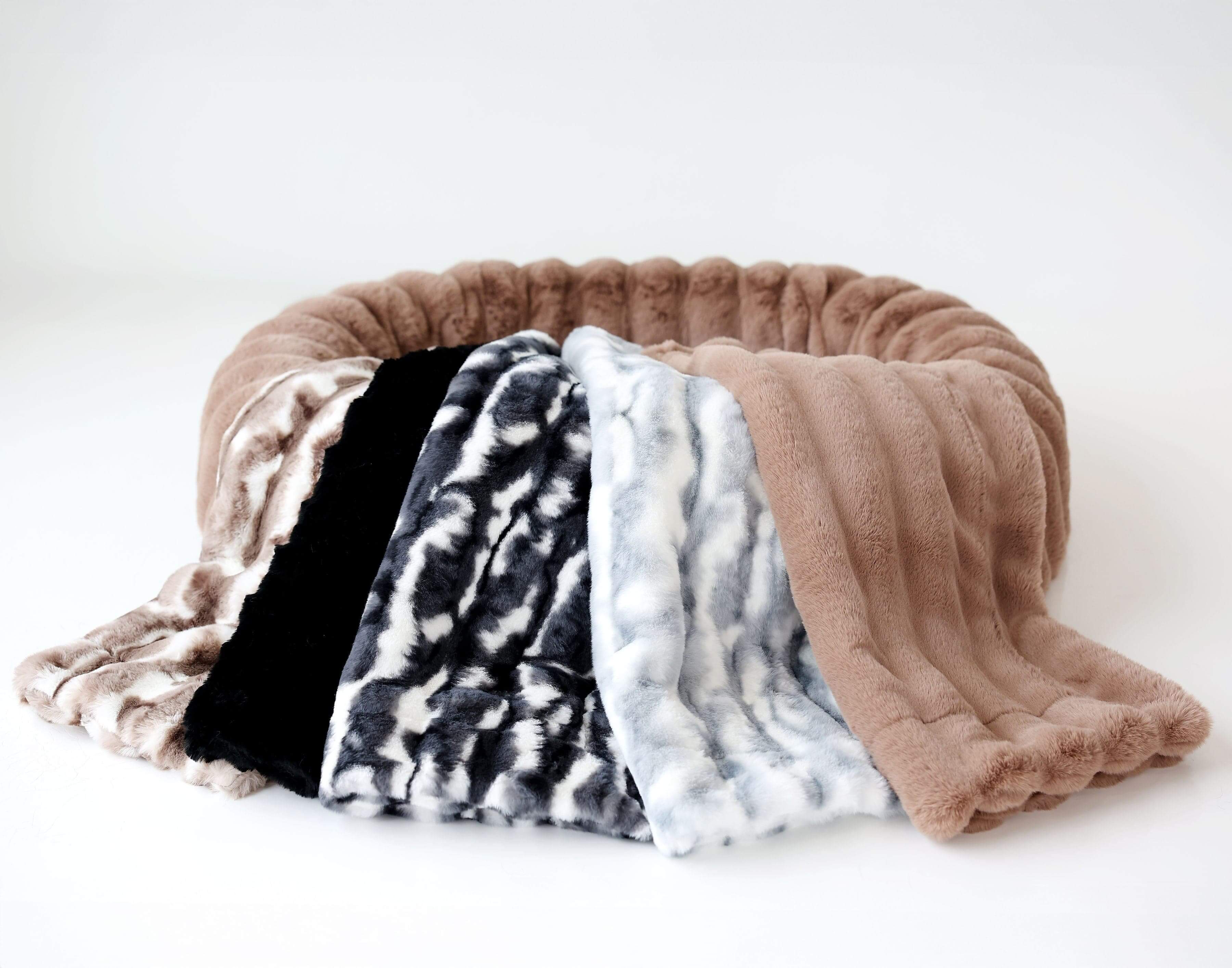 Cloudy Day Blue Pet Blanket - Image 7