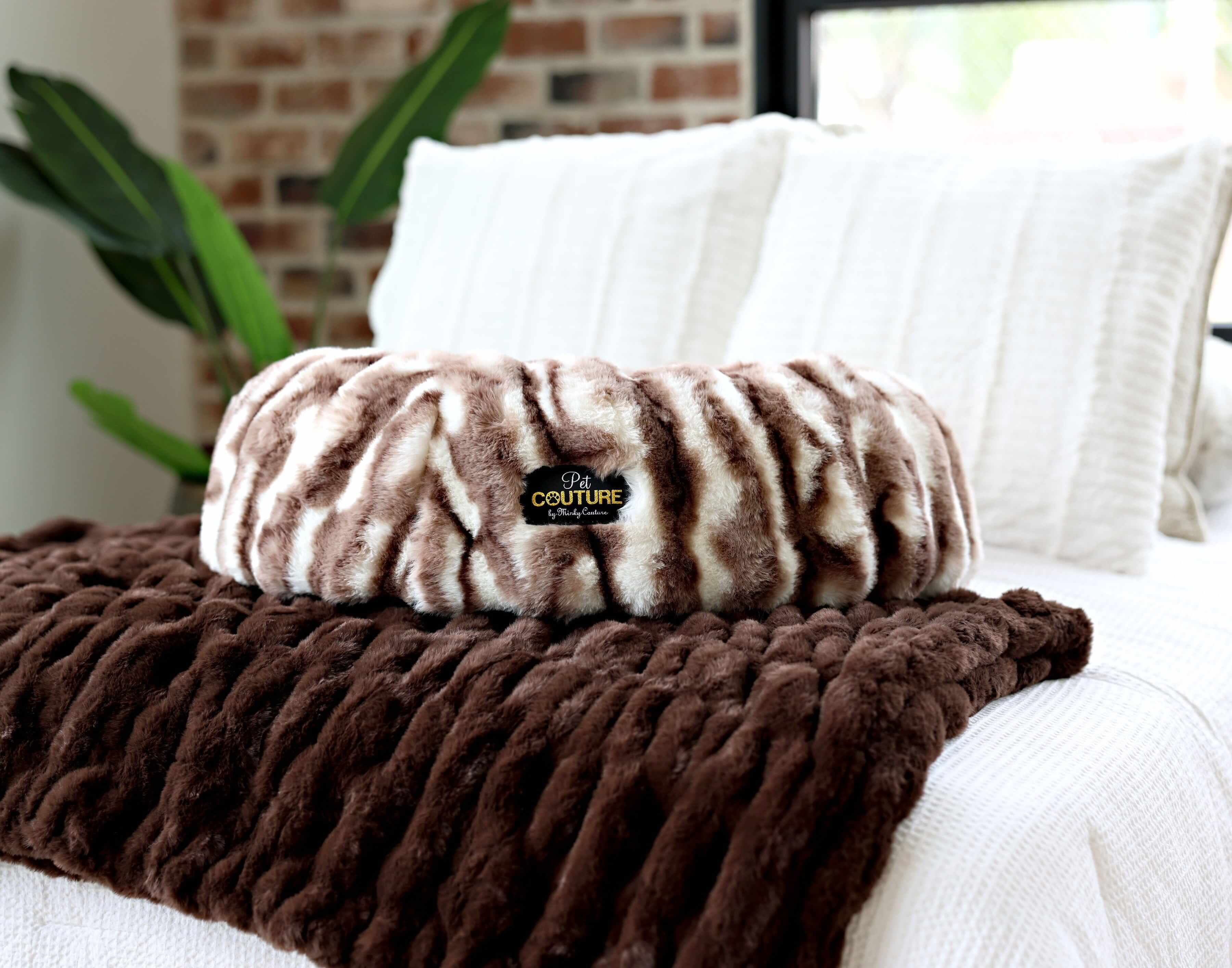 Cloudy Day Brown Pet Bed - Image 5