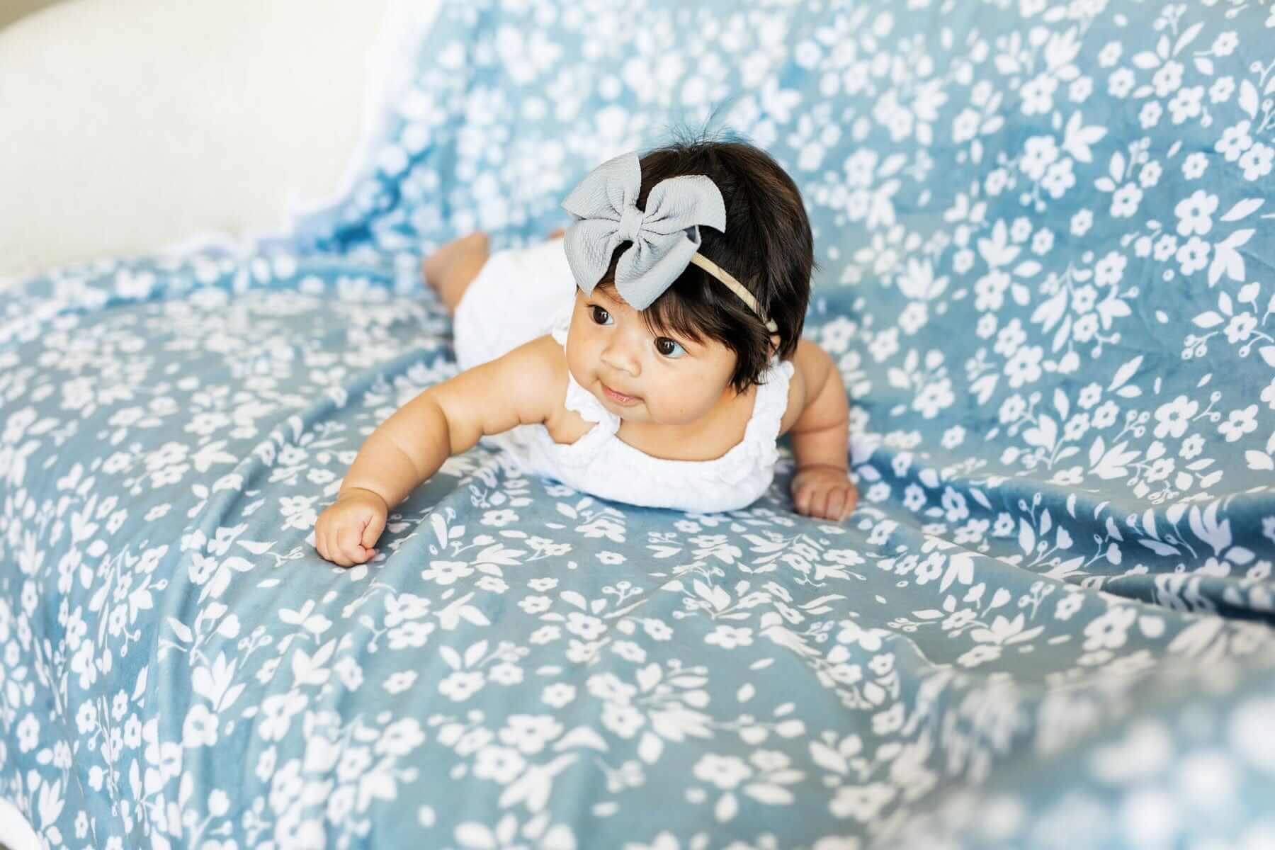 Dainty Floral Blue Blanket - Image 4