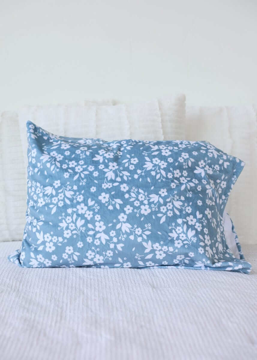 Dainty Floral Blue Blanket - Image 5