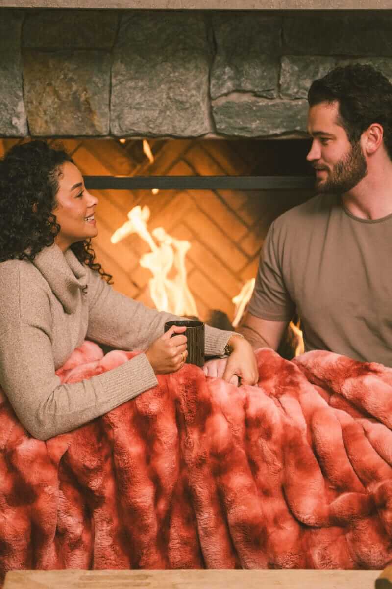 Extreme Ultra Cloud Red Pear Blanket - Image 3