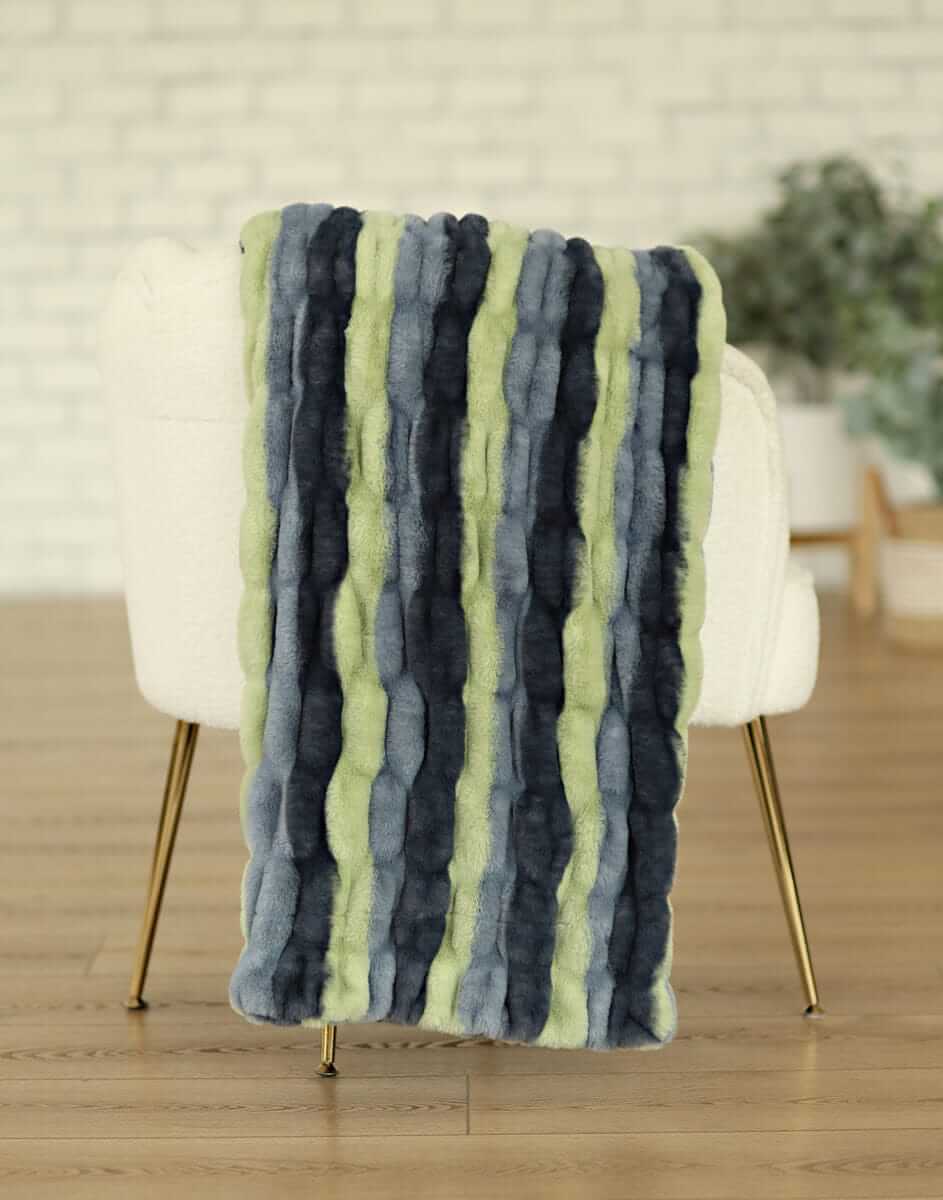 Hugs Bold Stripe Blanket - Image 5