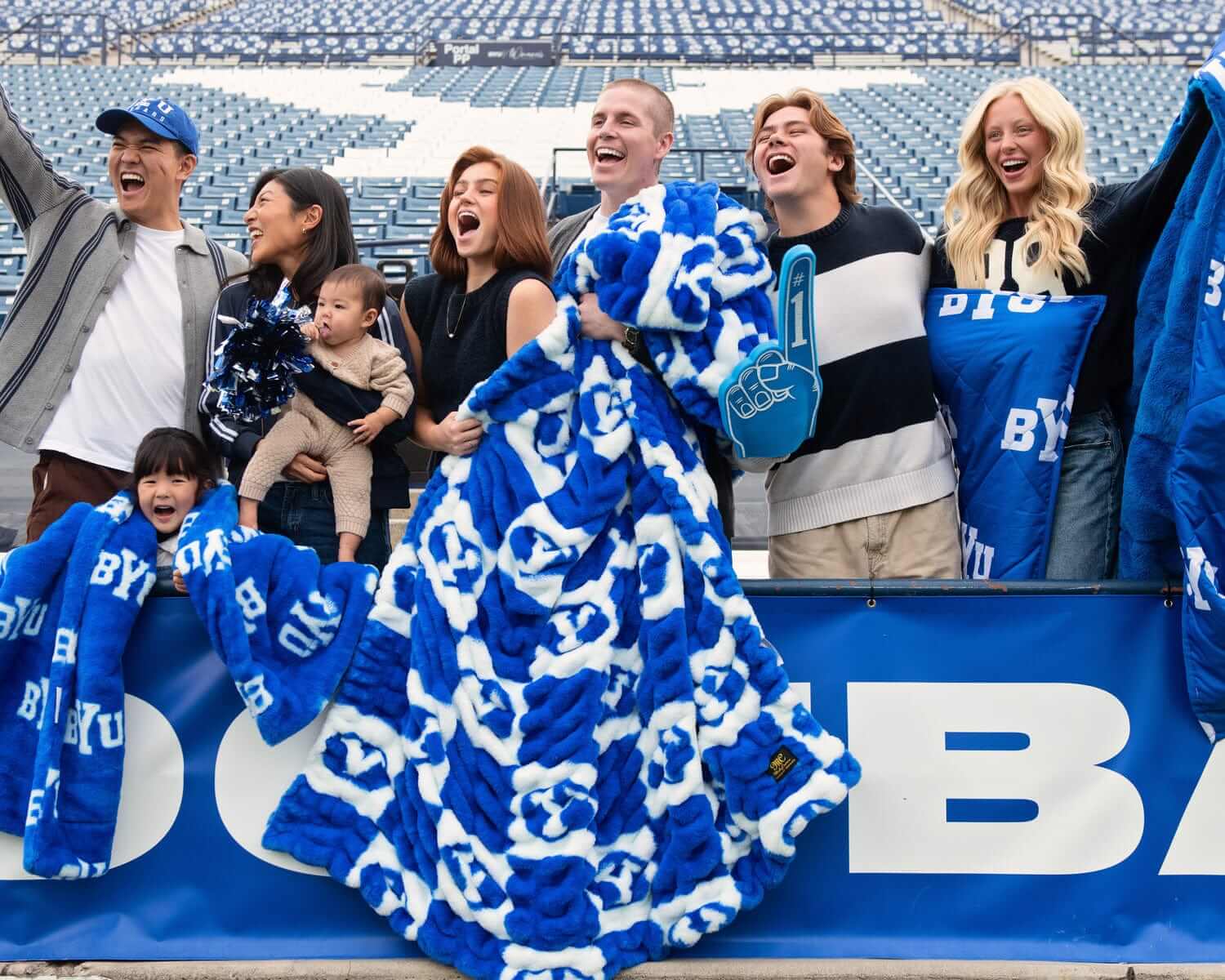BYU Cougars Blanket - Hugs - Image 2