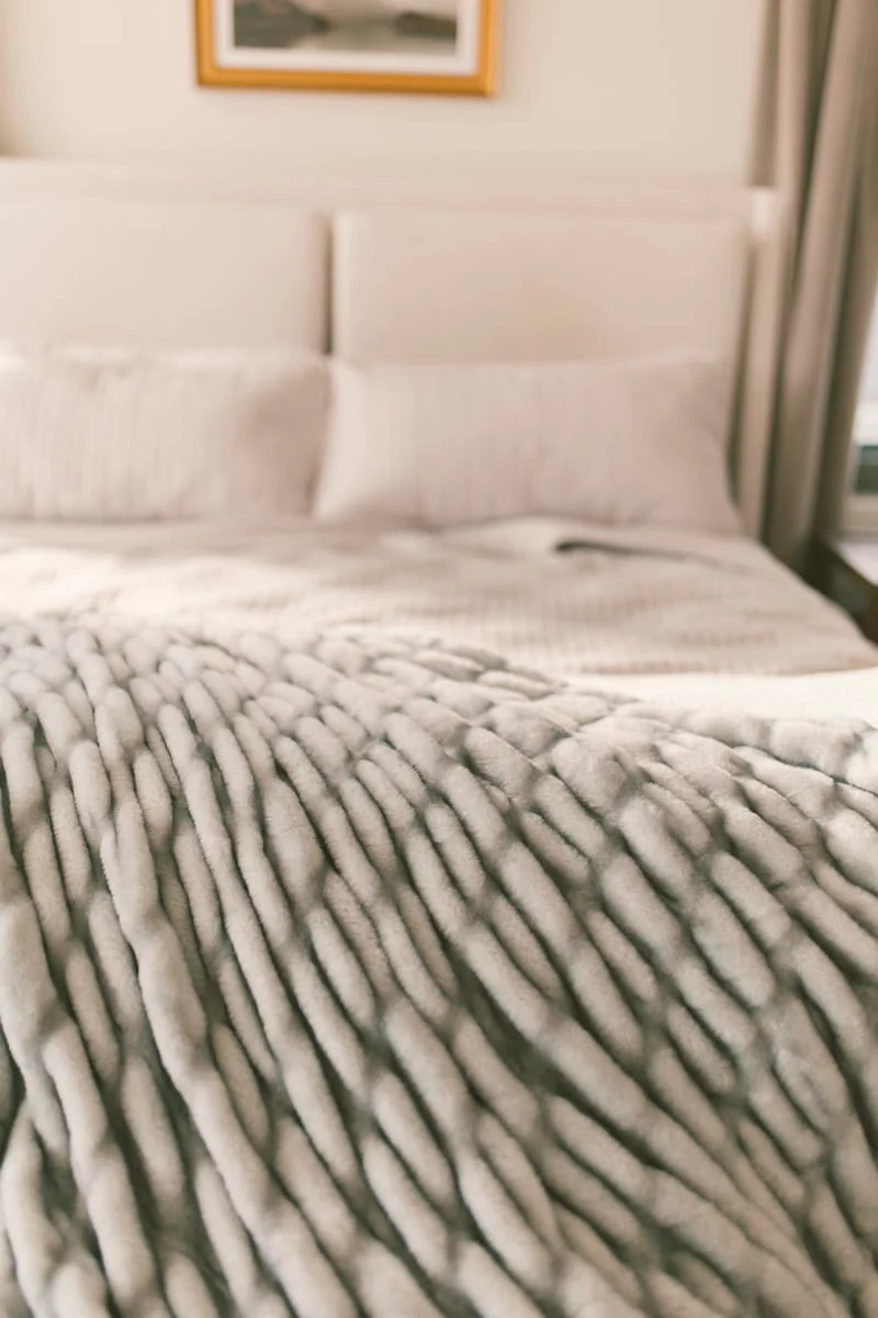 Hugs Chai Blanket - Image 3
