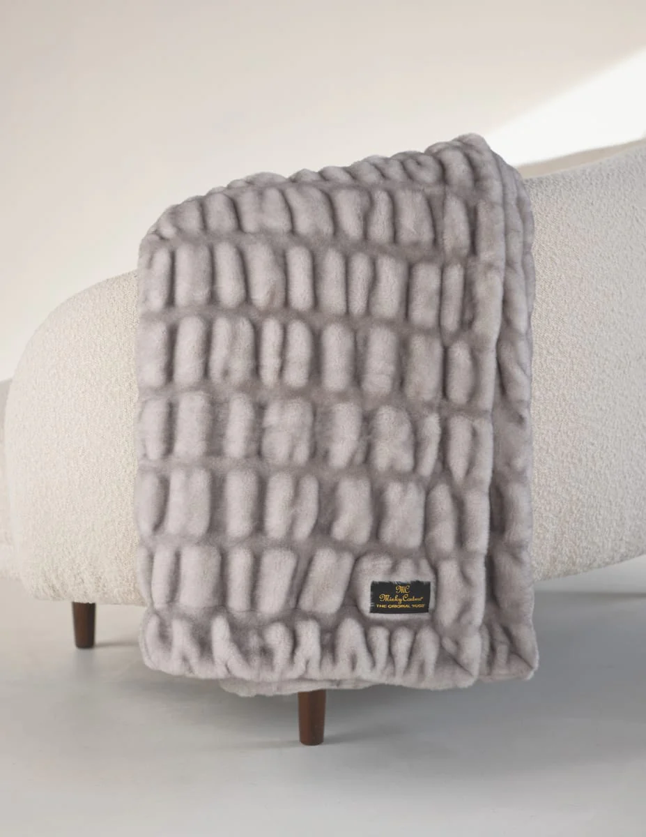 Hugs Chai Blanket - Image 5