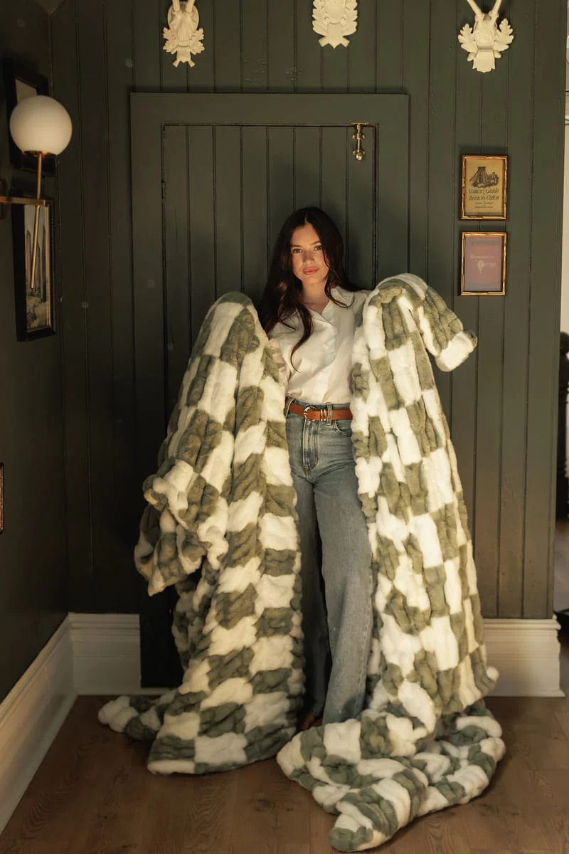 Hugs Check Sage Blanket - Image 4