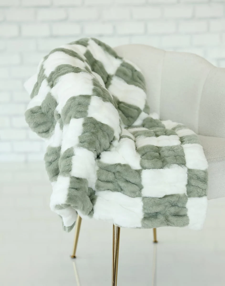Hugs Check Sage Blanket - Image 7