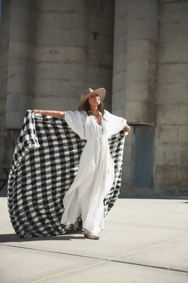 Hugs Gingham Charcoal Blanket - Image 3