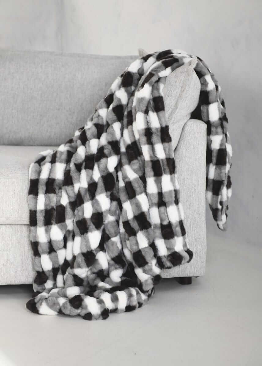 Hugs Gingham Charcoal Blanket - Image 5