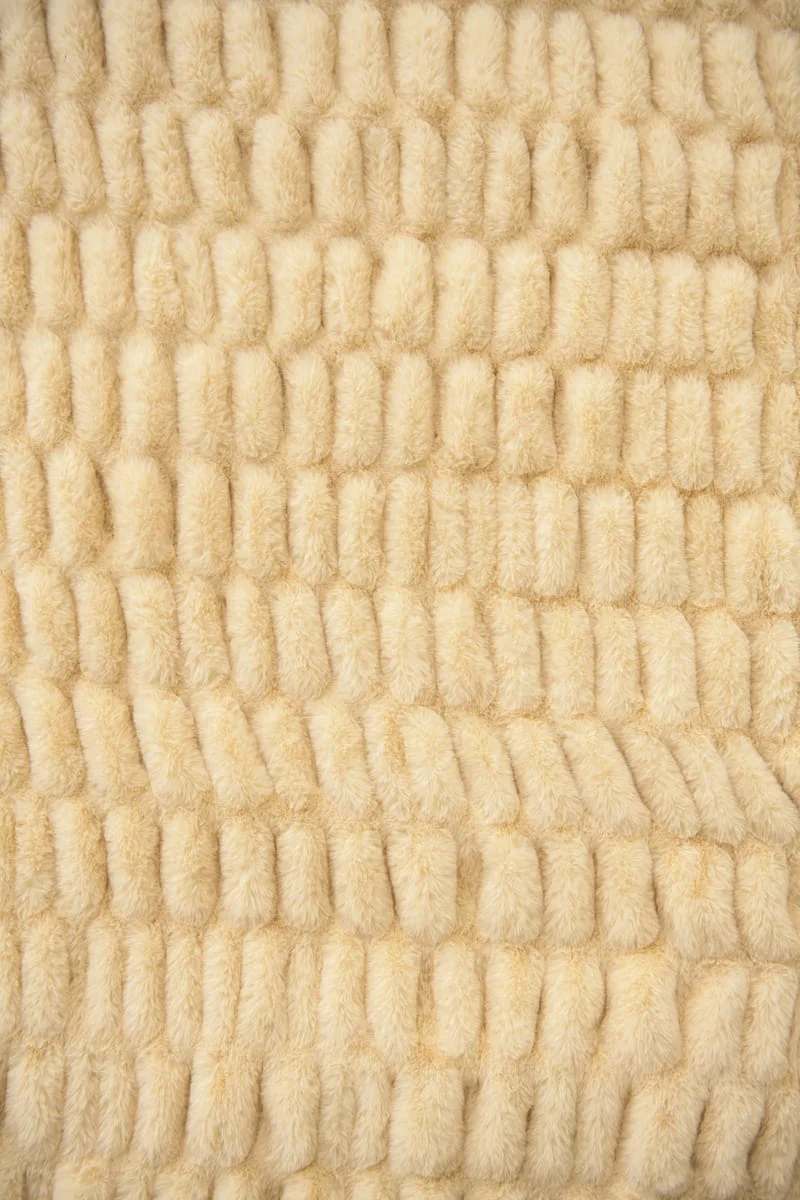 Hugs Honey Butter Blanket - Image 6