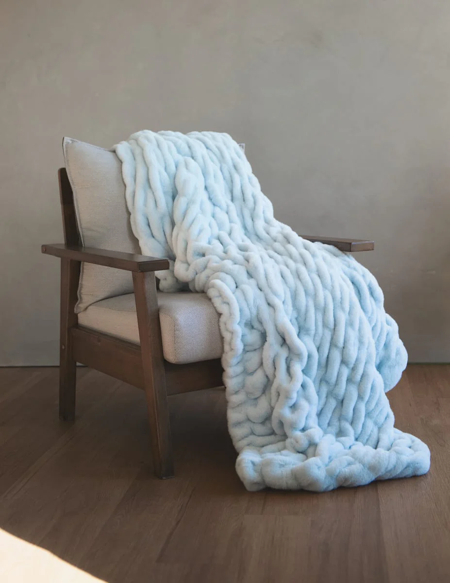 Hugs Ice Blue Blanket - Image 5