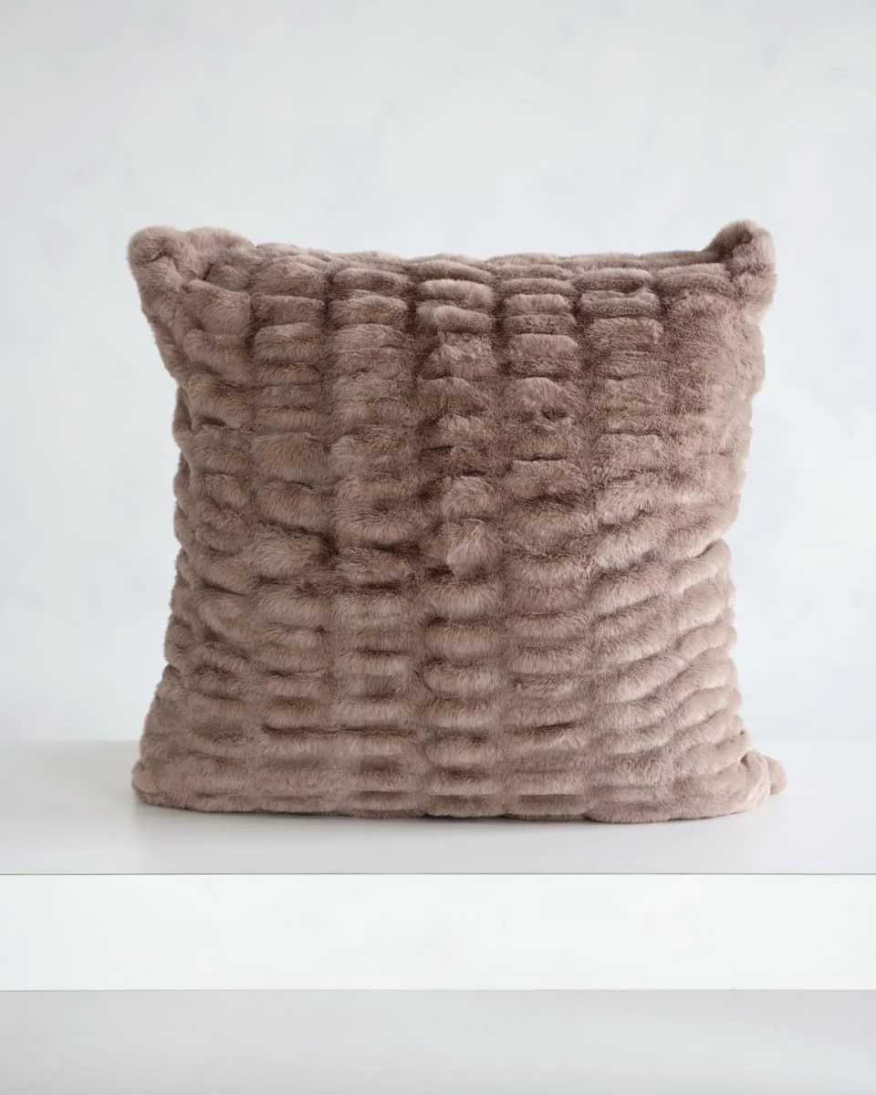 Hugs Milk Chocolate Sham