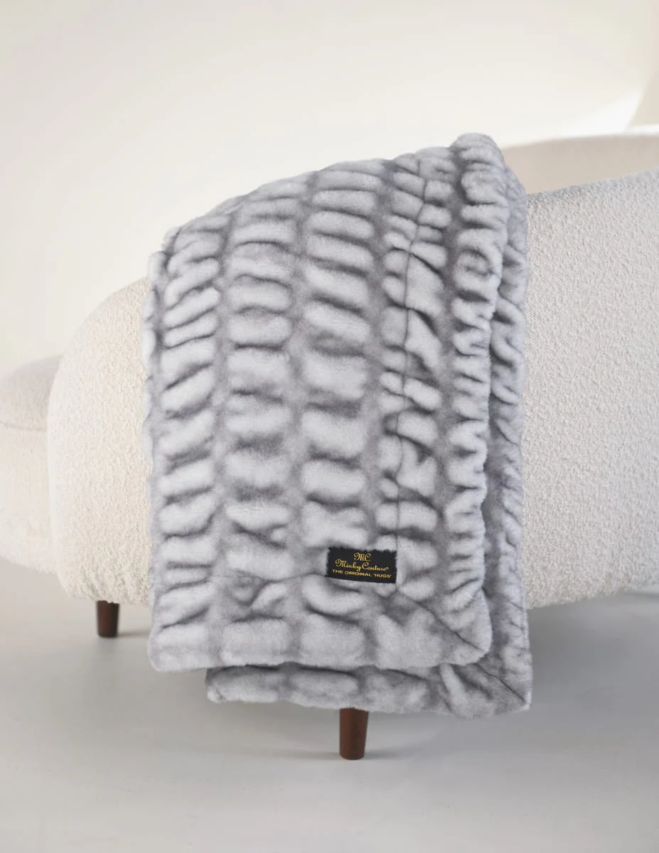 Hugs Moonbeam Blanket - Image 5