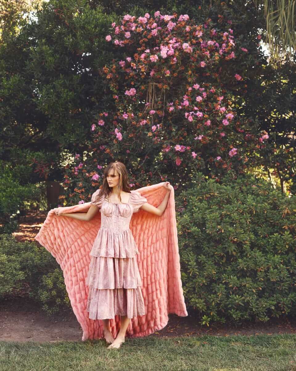 Hugs Peach Blanket - Image 6