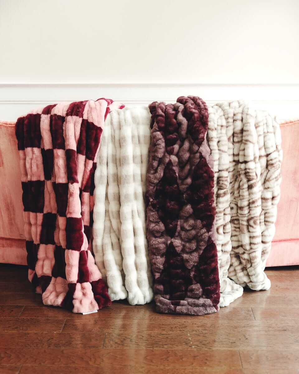 Hugs Shelby Mulberry Diamond Blanket - Image 6