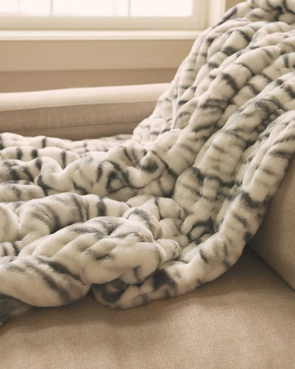Hugs Silver Linings Blanket - Image 2