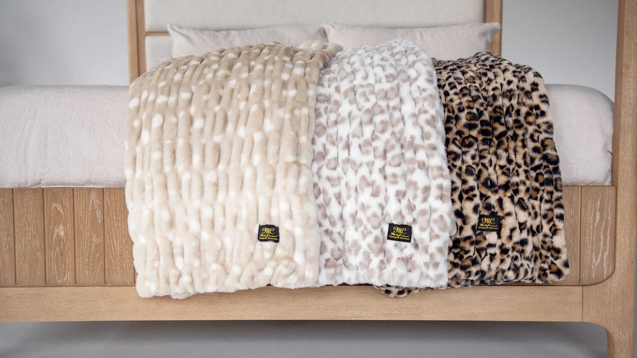 Hugs Snow Leopard Blanket - Image 4