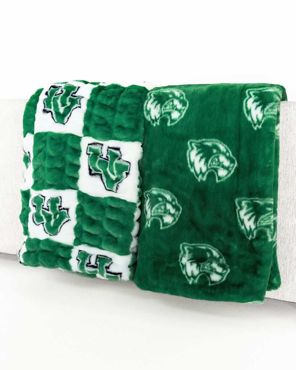 Utah Valley Wolverines Blanket - Hugs - Image 4