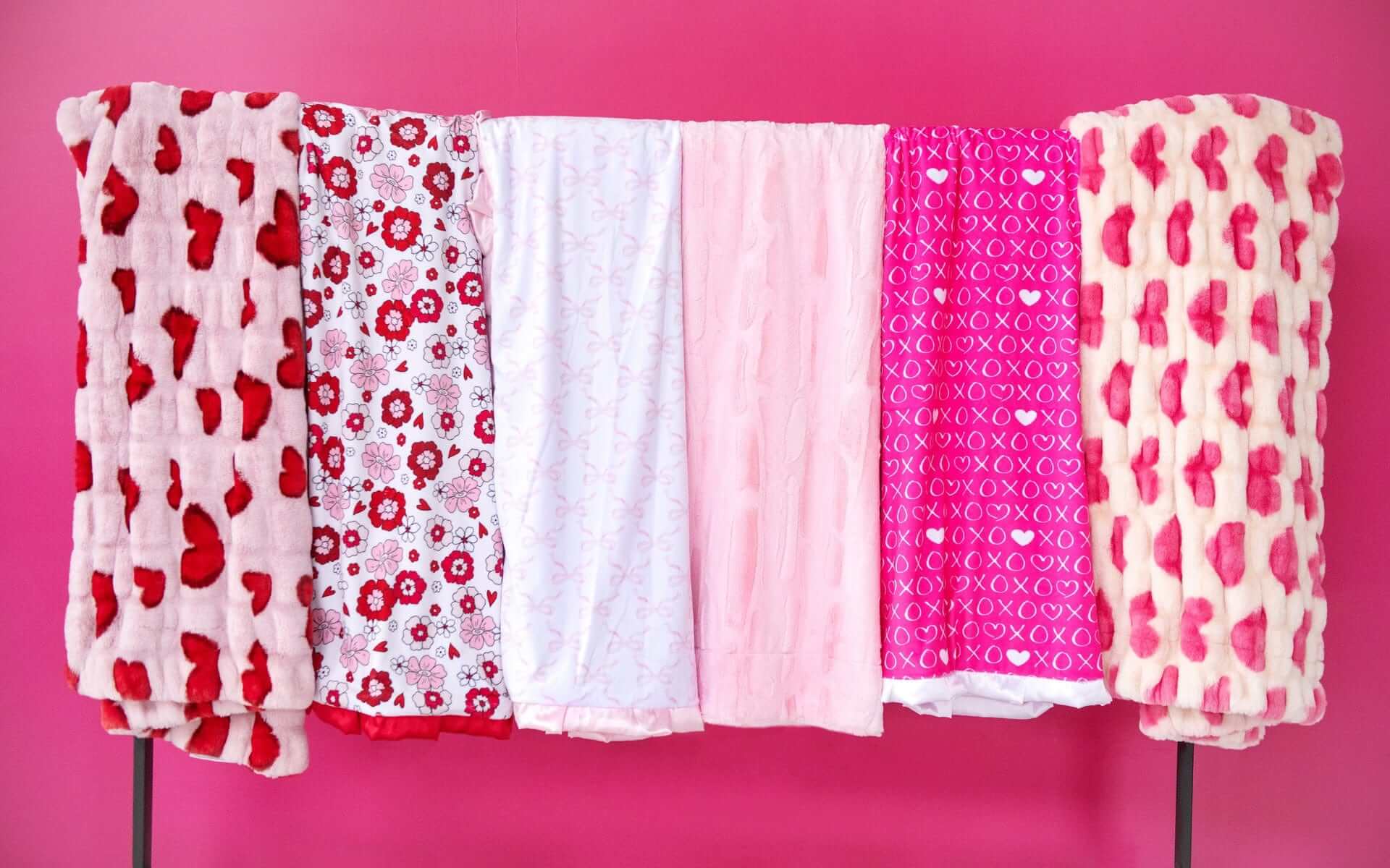 Hugs Heart Pink Blanket - Image 6