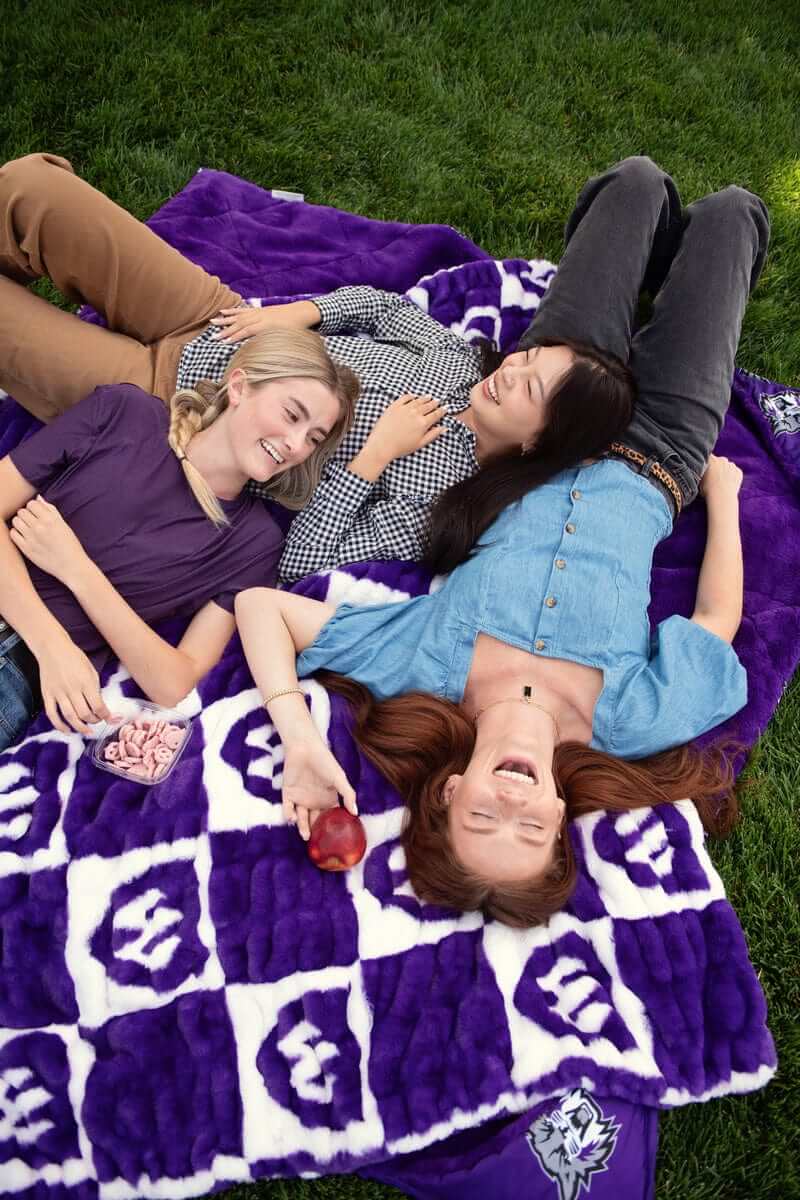 Weber State Wildcats Blanket - Hugs - Image 4