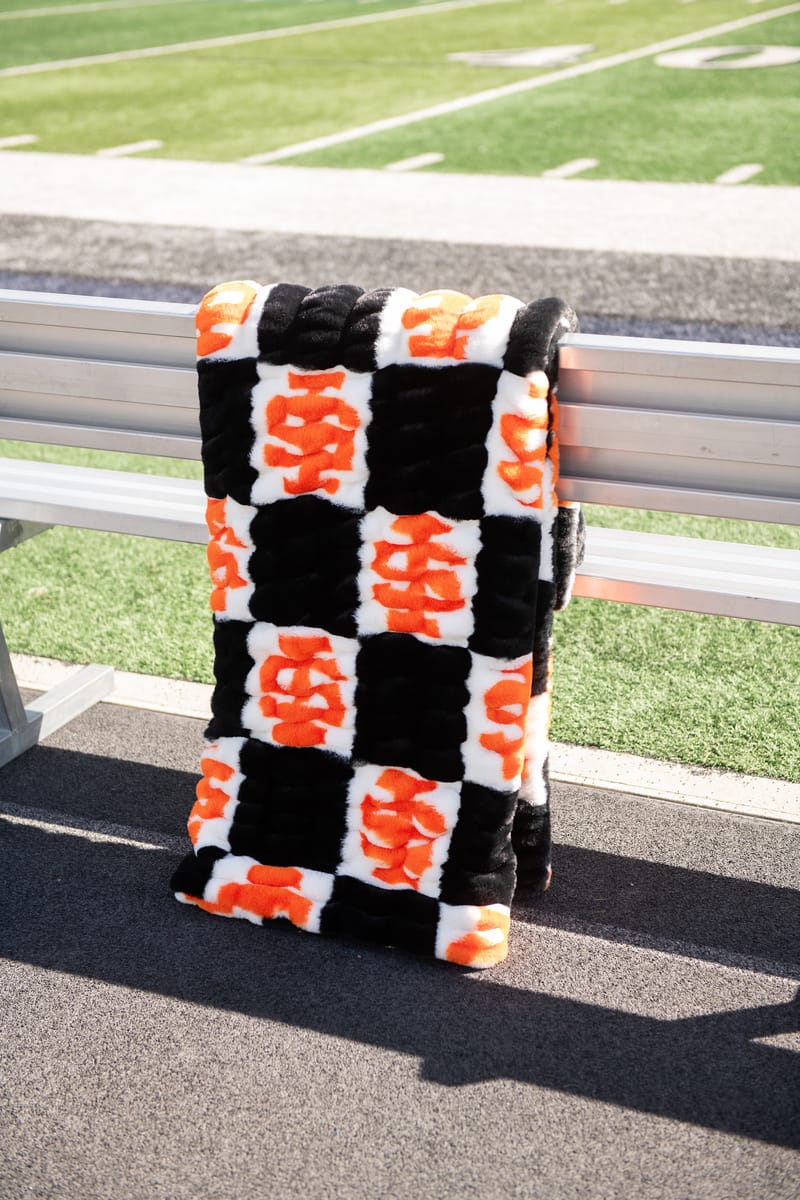 COMING SOON! Idaho State Bengals Blanket - Hugs - Image 5