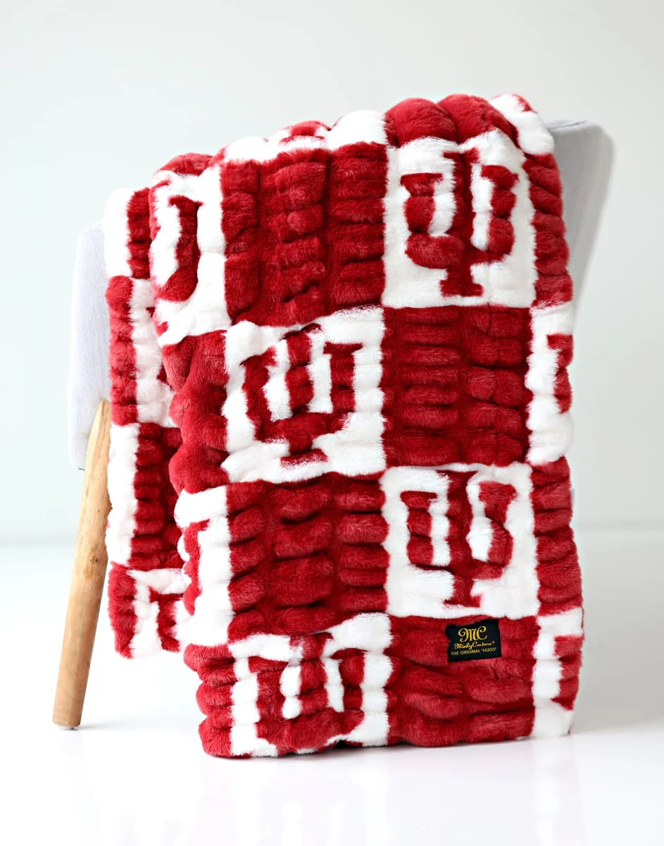 Indiana University Hoosiers Blanket - Hugs