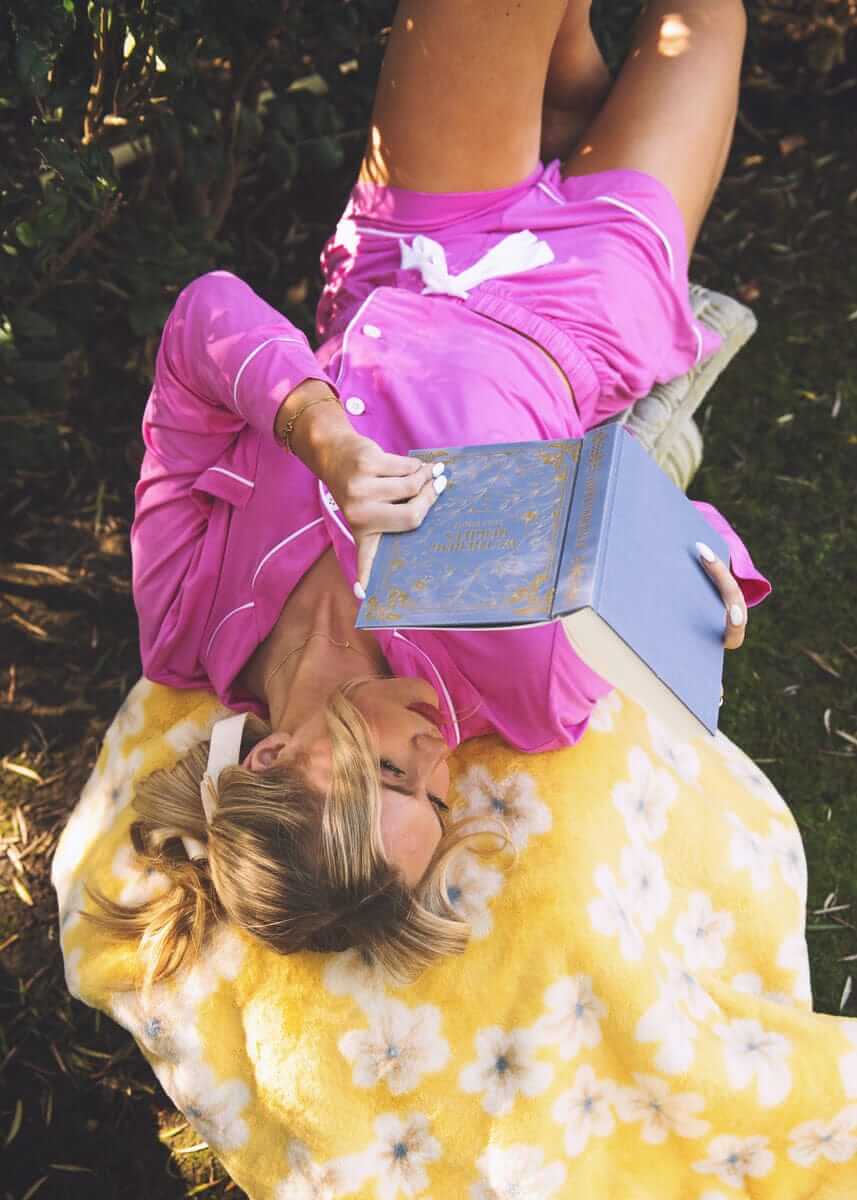 Lush Butter Yellow Floral Blanket - Image 4