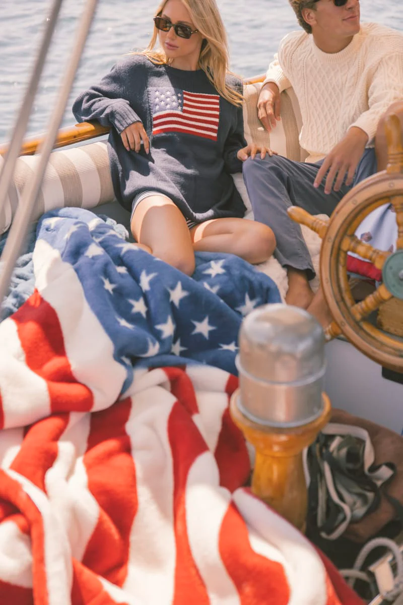 Lush Flag Blanket - Image 4