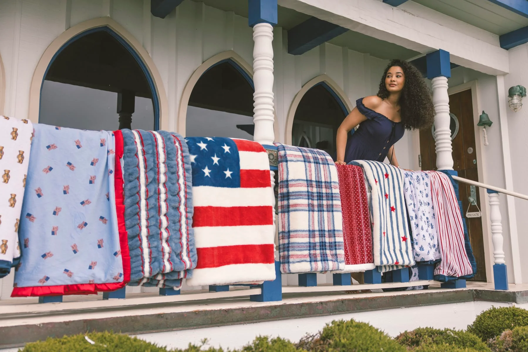 Lush Flag Blanket - Image 5