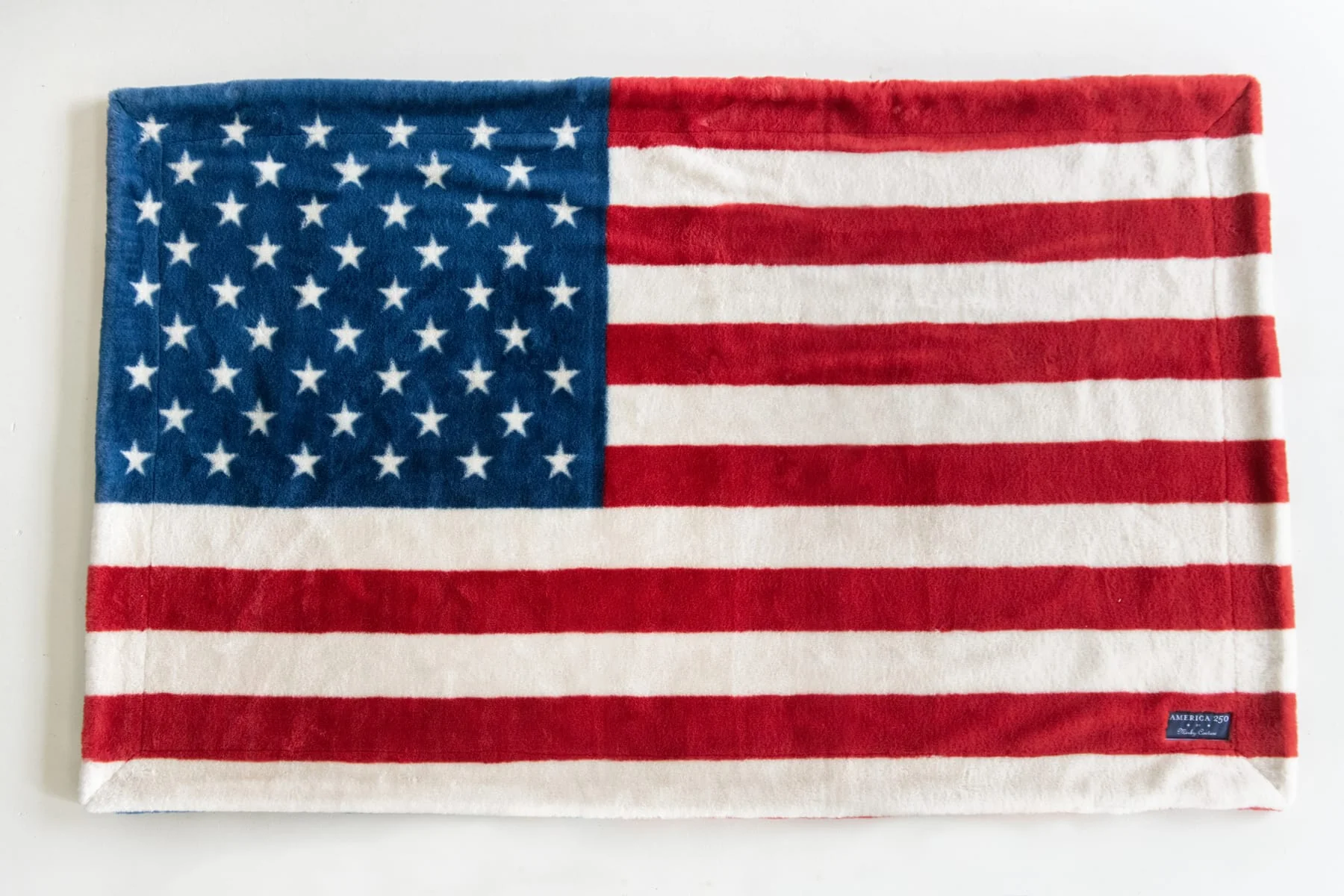 Lush Flag Blanket - Image 6