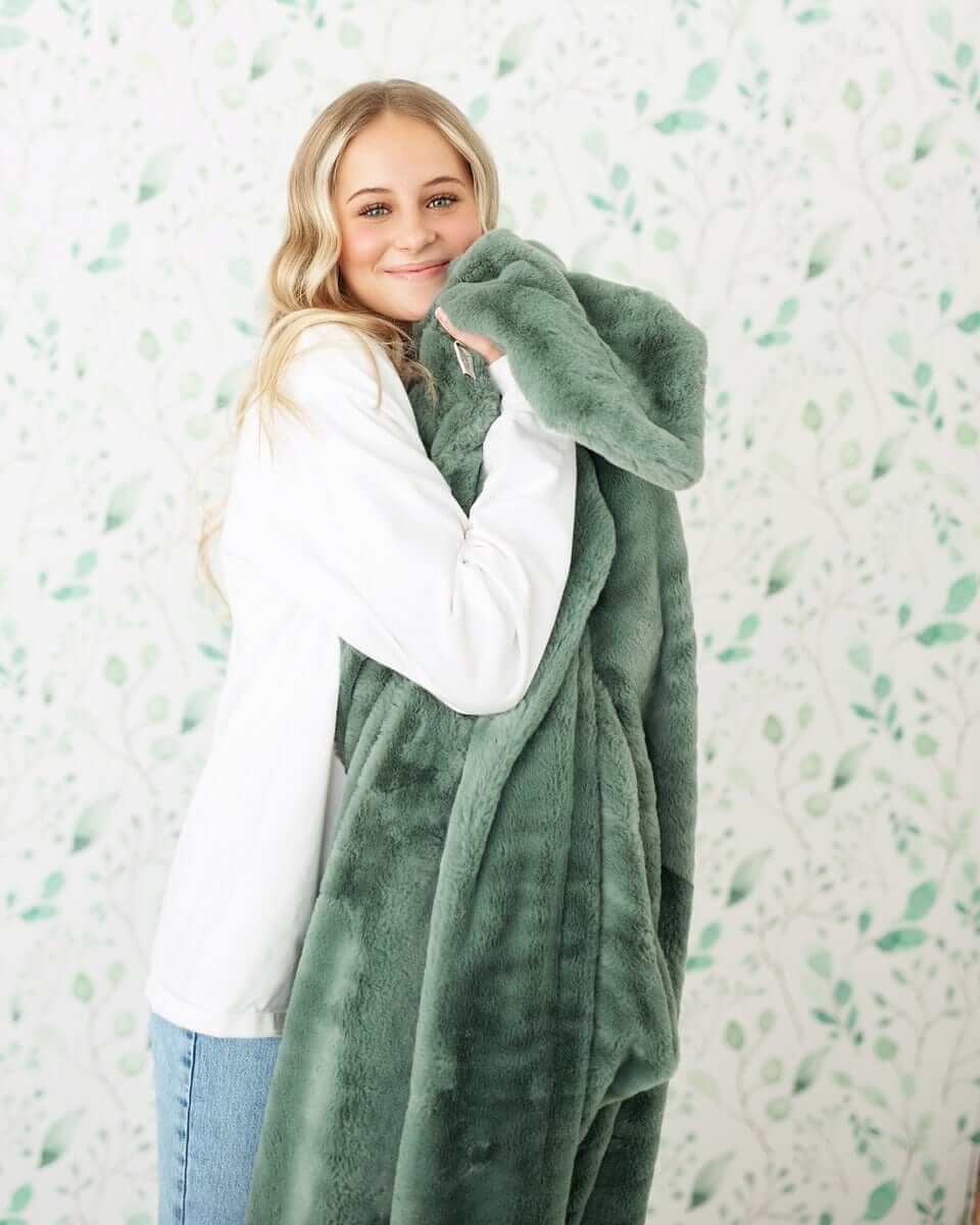 Lush Midnight Mist Blanket - Image 3