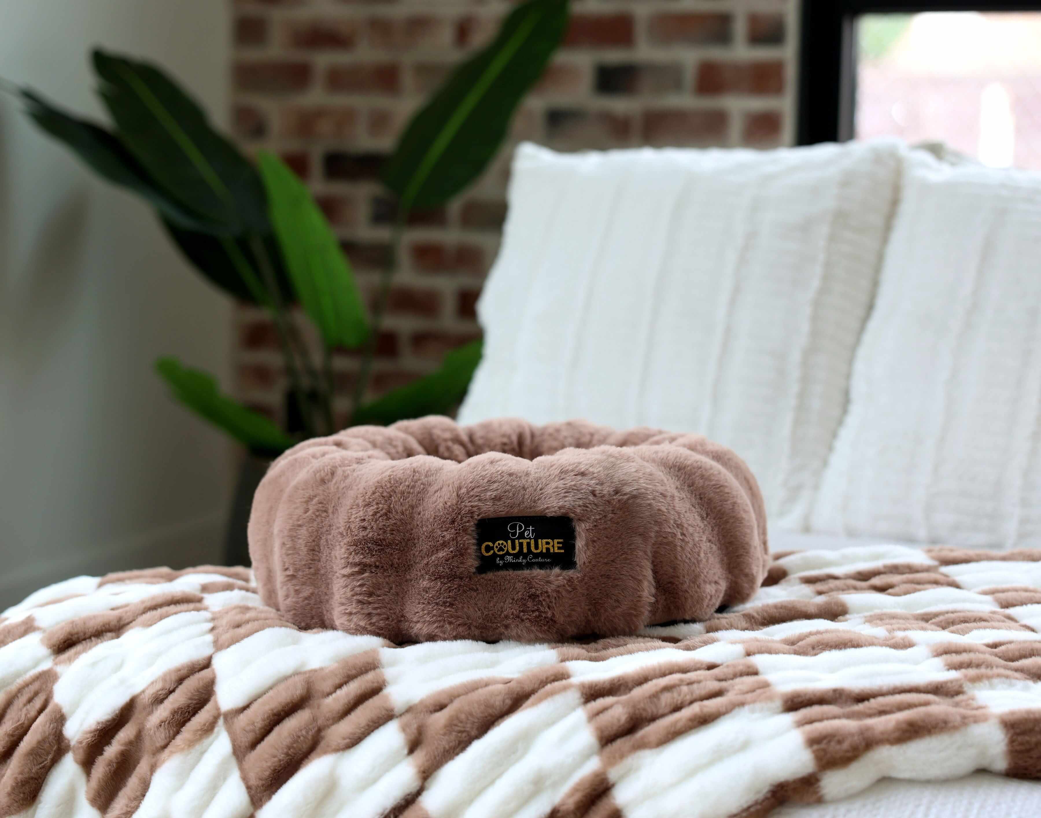 Milk Chocolate Pet Bed - Image 5