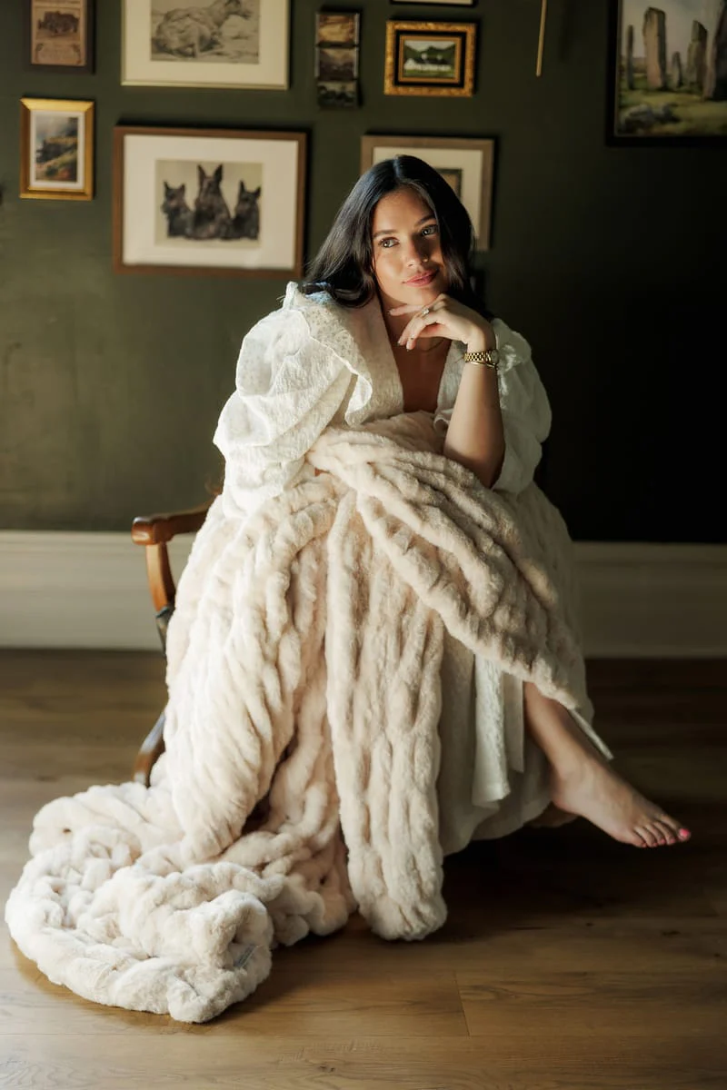 Hugs Oatmeal Blanket - Image 3