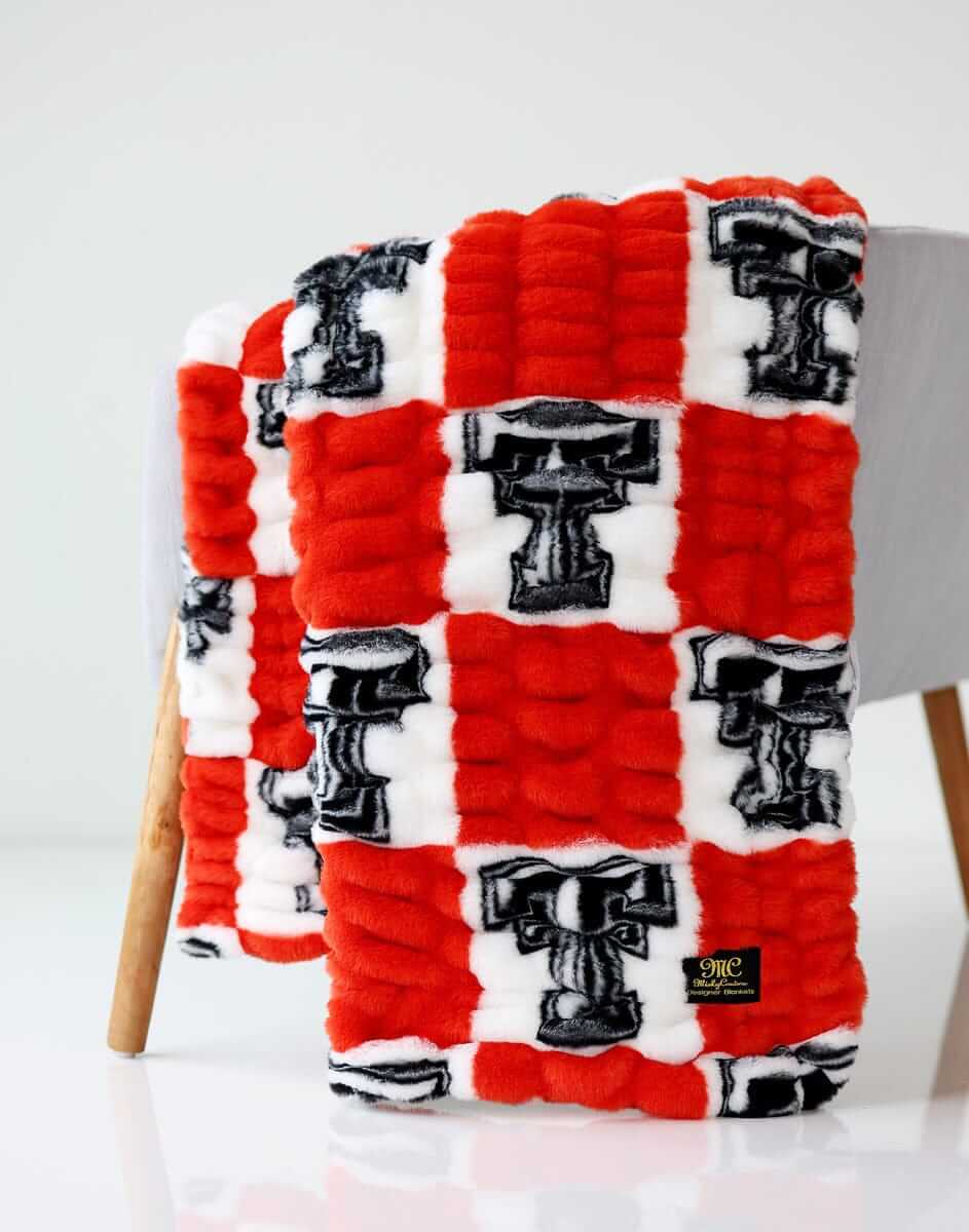 Texas Tech Raiders Blanket - Hugs - Image 5