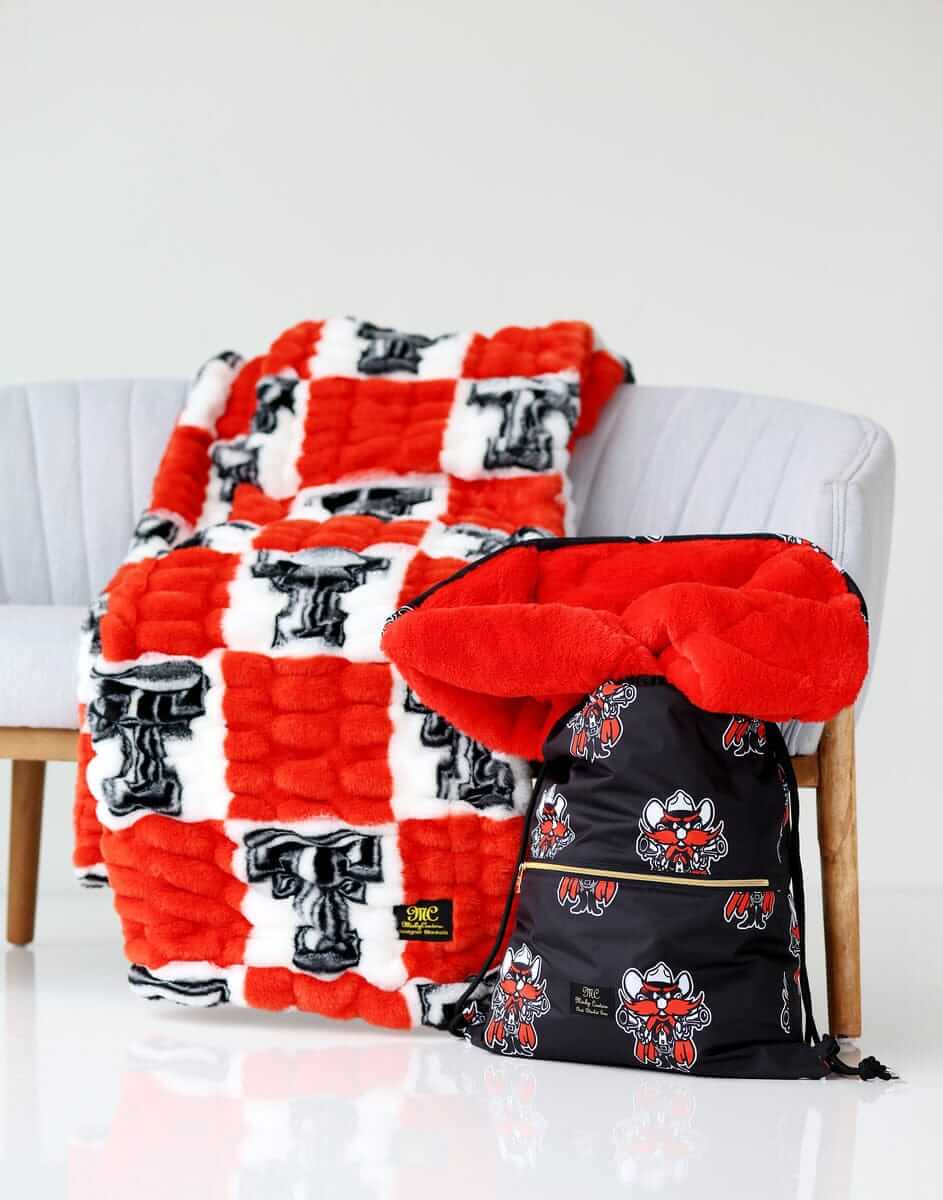 Texas Tech Raiders Blanket - Hugs - Image 6