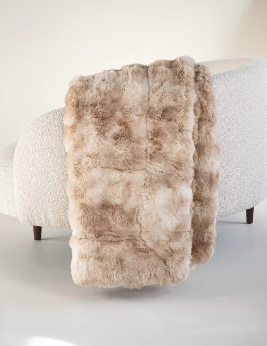 Premium Cloud Warm Bourbon Blanket - Image 4